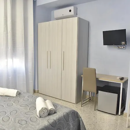 לינה וארוחת בוקר Stella